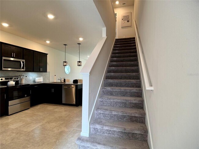 Building Photo - 31386 AMBERVIEW Bnd