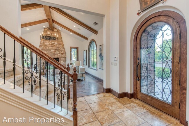 Building Photo - 5 br, 8 bath House - 7439 N. Highgrove Lane
