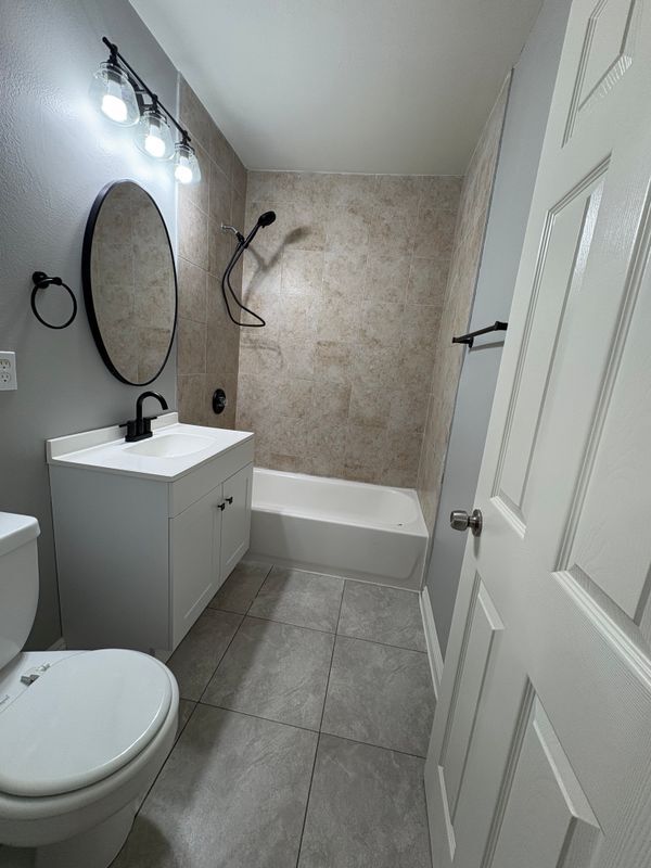 Foto del edificio - 4925 Chino Ave