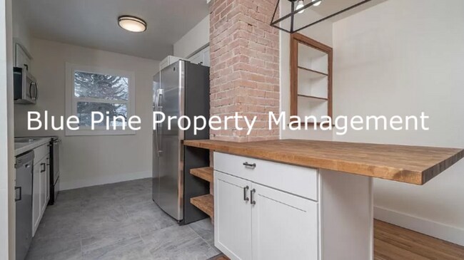 Foto del edificio - 375 W 18th St