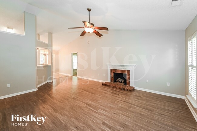 Building Photo - 16126 Amber Field Dr