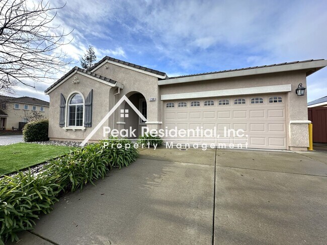 Foto del edificio - Beautiful Rancho Cordova 3bd/2.5ba Home With 2 Car Garage!