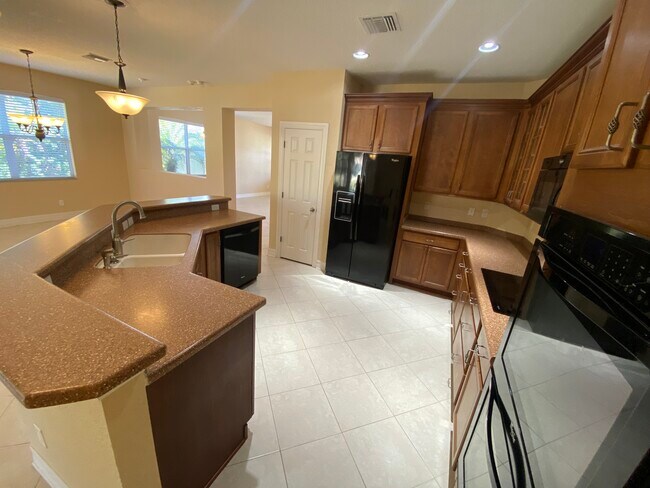 Building Photo - 25748 Deep Creek Blvd