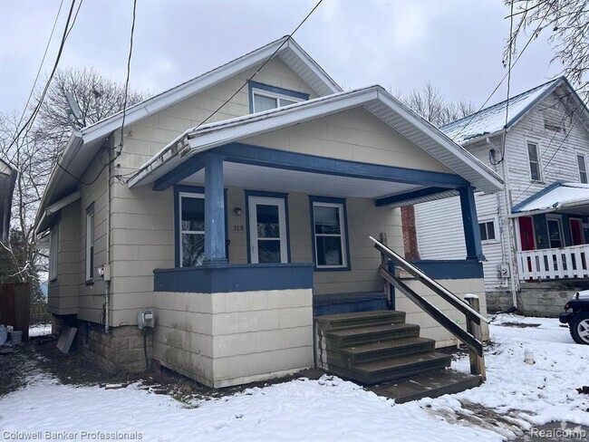 Building Photo - 318 N Francis Ave