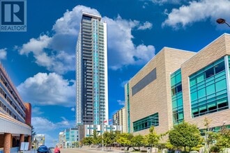 Building Photo - 60 Frederick St