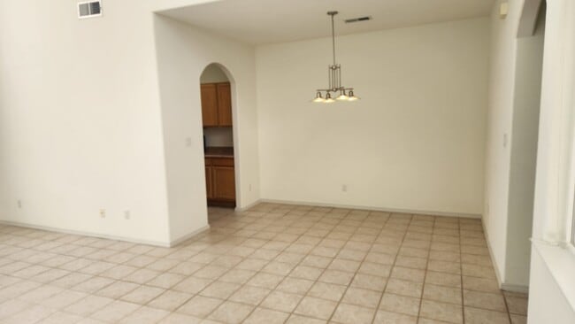 Building Photo - 9708 Rd NE