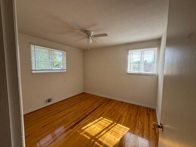 Building Photo - Missouri Property
