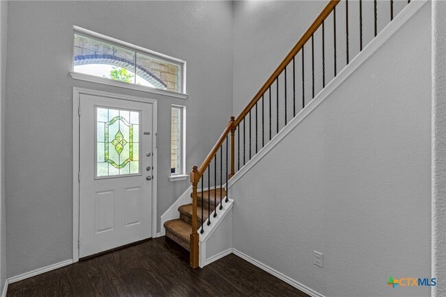 Foto del edificio - 1310 Stonewall Ridge