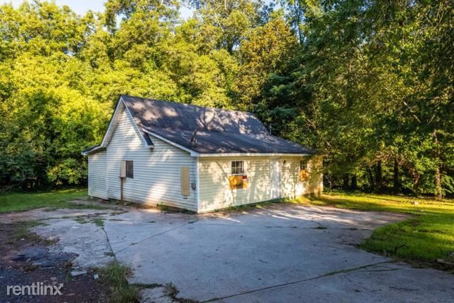 Primary Photo - 4 br, 2 bath House - 2613 Flat Shoals Road