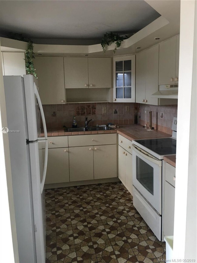 Foto del edificio - 14195 SW 87th St
