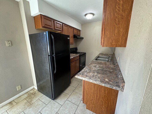 Foto del edificio - 230 SE 121st Rd