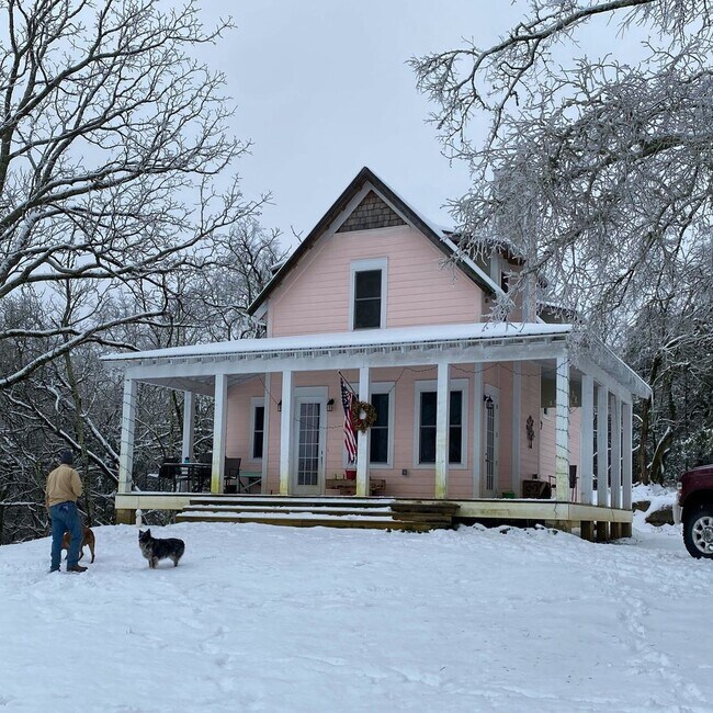 Foto del edificio - Charming 3BR House in Lewisburg