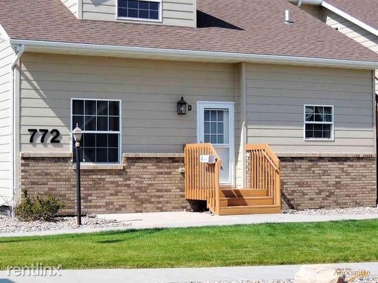 Foto principal - 772 Earleen St