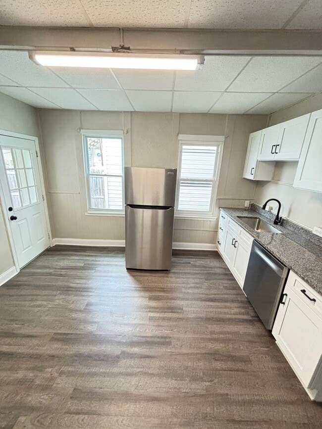 Building Photo - 2 BR Home Available in Catasauqua, PA