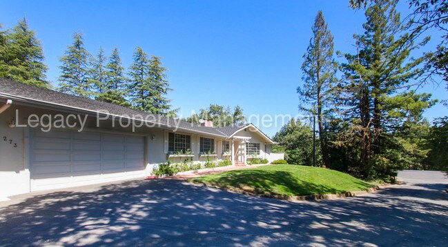 Building Photo - 273 Portola Rd