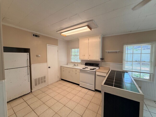 Foto del edificio - 1 Bedroom Duplex located in Historic Valdosta!