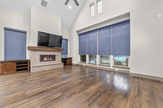 Building Photo - 7112 Royal View Dr