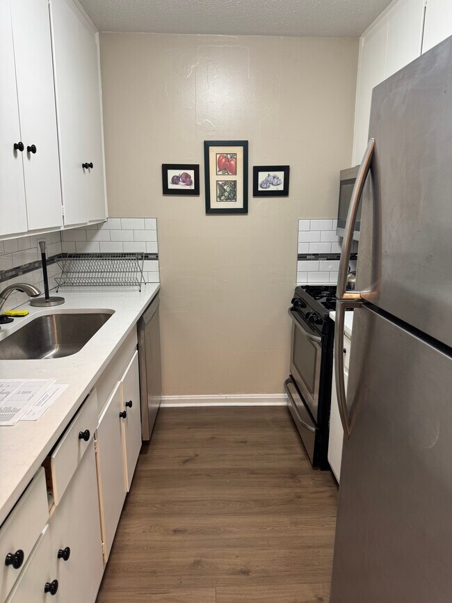 Cocina - The Quarters on Graham