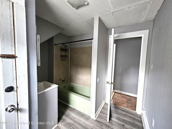 Foto del edificio - 351 Main St