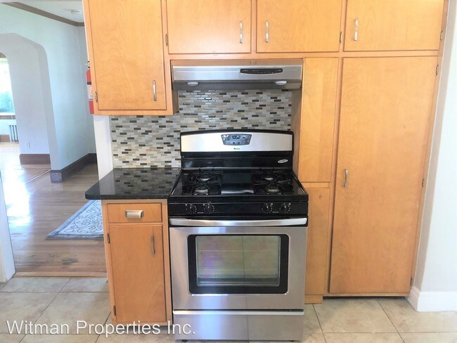 Foto del edificio - 3 br, 1.5 bath House - 719 Allen Street
