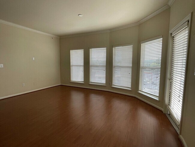 Foto del edificio - Downtown / Williams Brice area