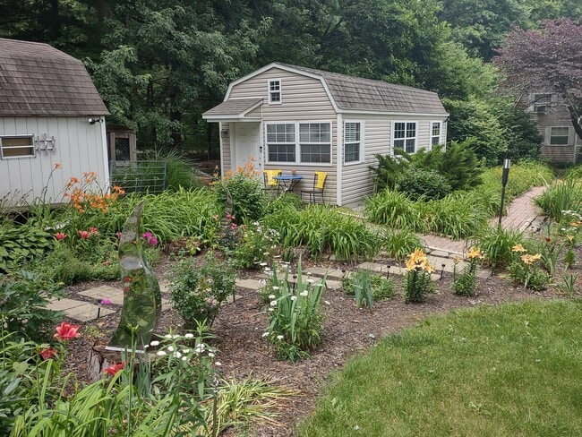 9 Keller Dr