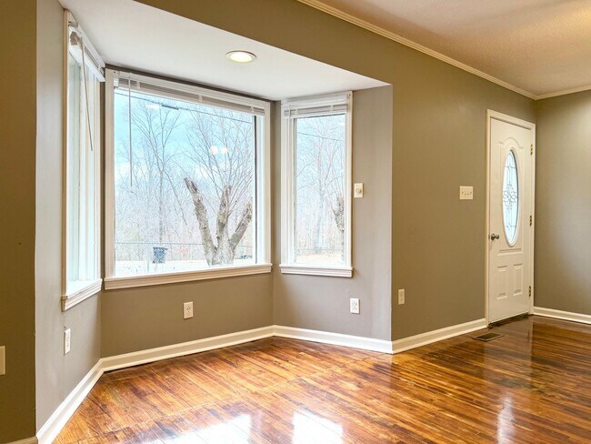 Foto del edificio - 838 Potters Ln