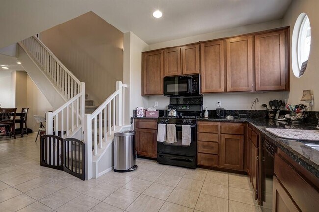 Foto del edificio - 3 Br SanElijoTownhome 2 car garage Granite...