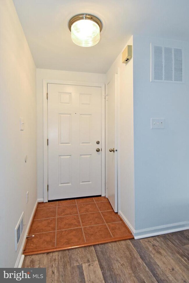 Foto del edificio - 2111 N Monroe St