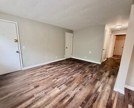 Building Photo - 3216 Gobel Ave