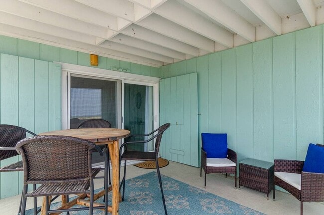 Foto del edificio - 908 Carolina Beach Ave N