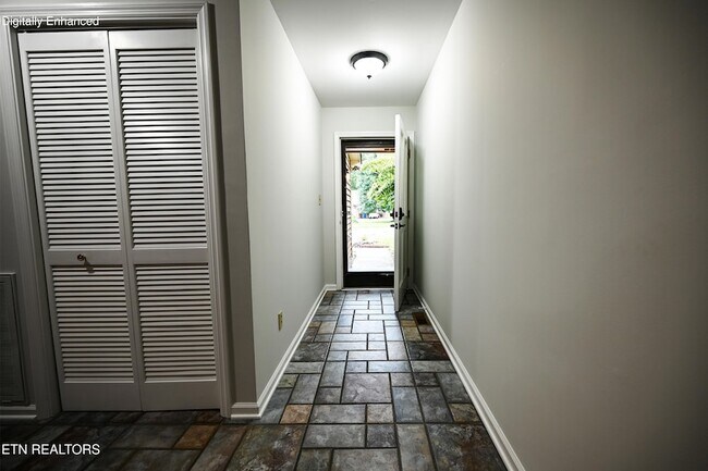 Foto del edificio - 113 Blue Ridge Ct