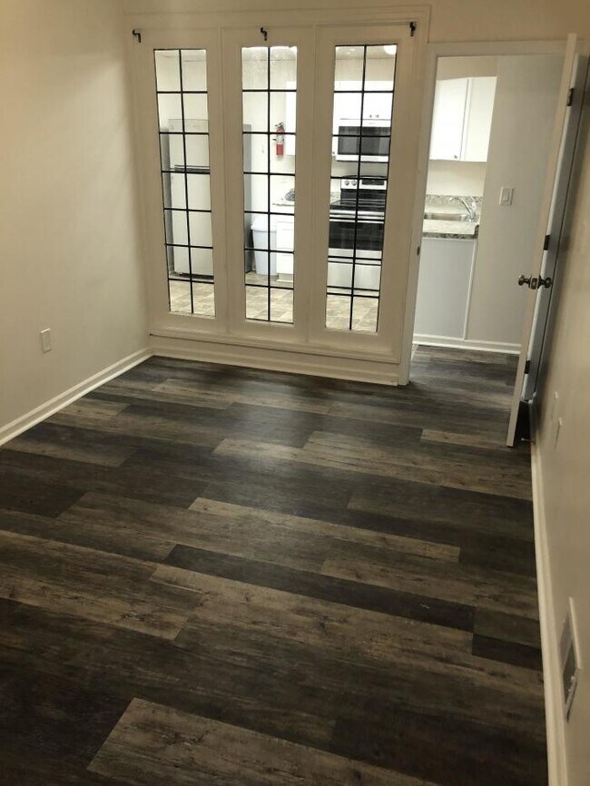 Foto del edificio - 3 bedroom in Coraopolis PA 15108