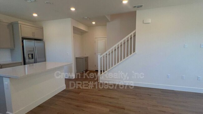 Building Photo - 2139 Daimler Place