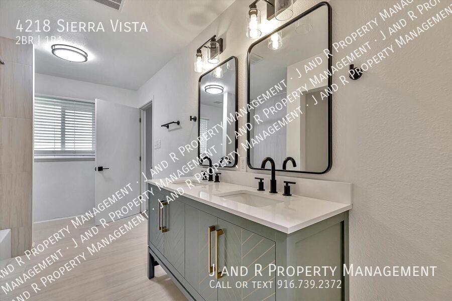 Photo - 2418 Sierra Vista-