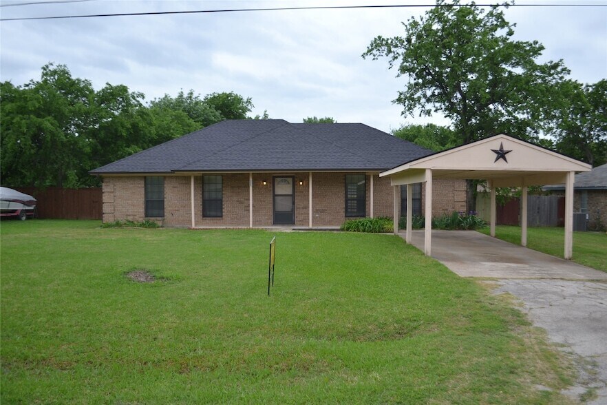 Foto principal - 525 W Lloyd St