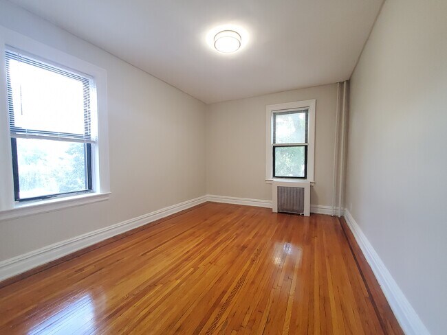 93 Fairview Ave C1 - 90 Fairview Ave