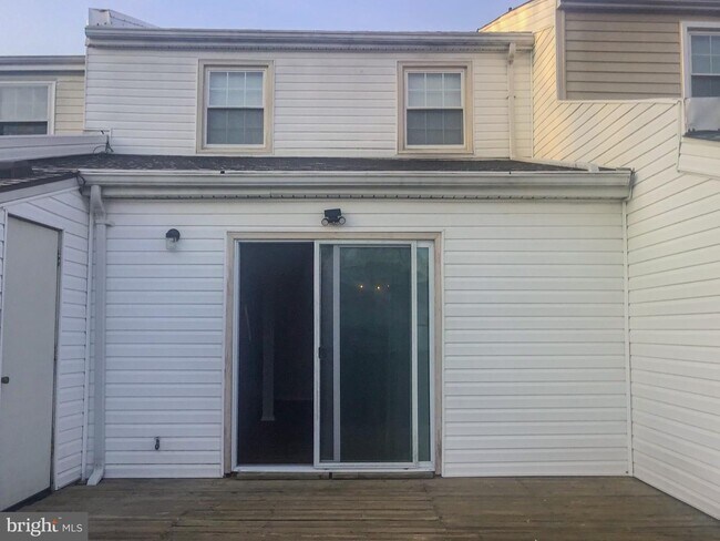 Building Photo - 3766 Port Hope Point
