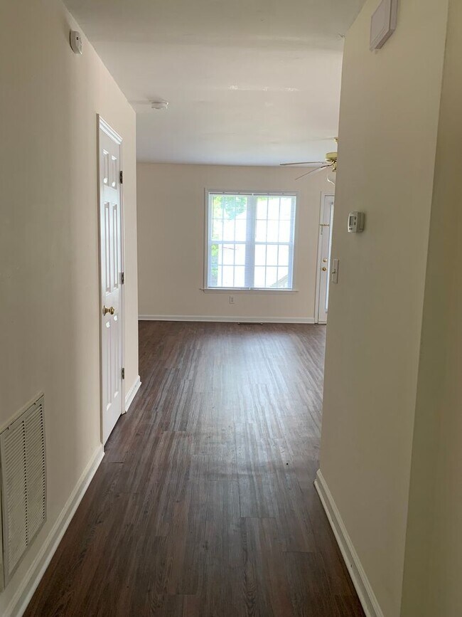 4640 Valley Stream Dr Unit 4640, Raleigh, NC 27616 Room for Rent in