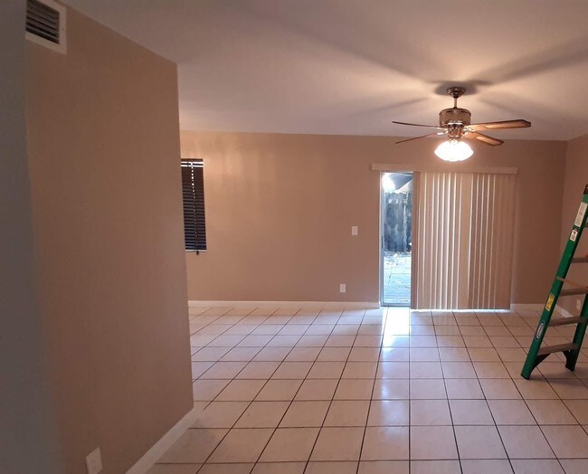 1830 SW 81st Terrace, Davie, FL 33324 Townhome Rentals in Davie FL