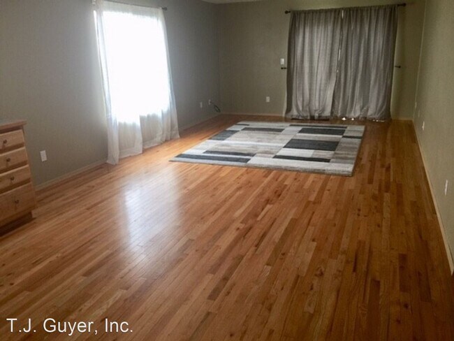 Building Photo - 3 br, 2 bath House - 2525 Kristine Ct.