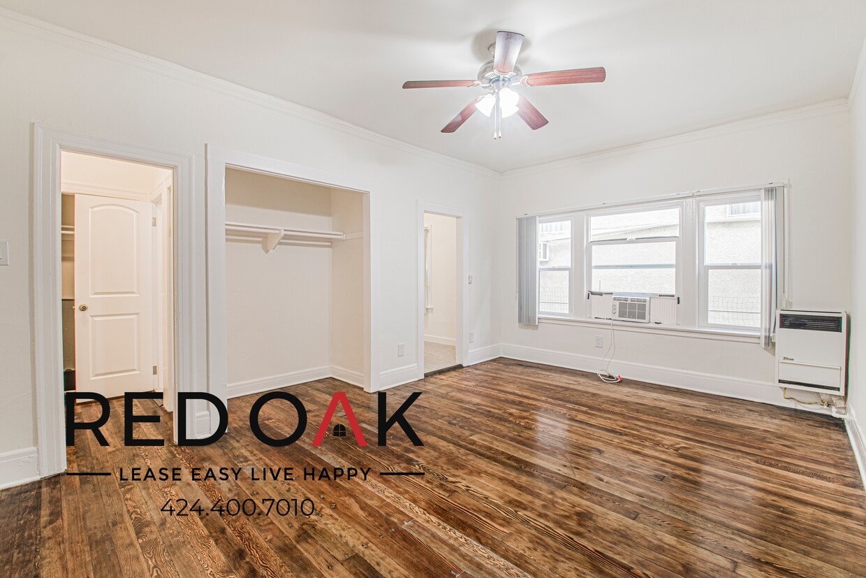 Primary Photo - 415 S Westlake Ave