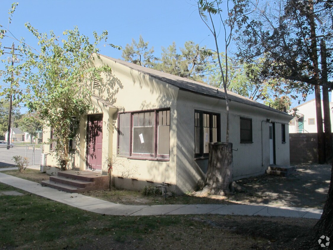 Foto del edificio - 540 N Towne Ave