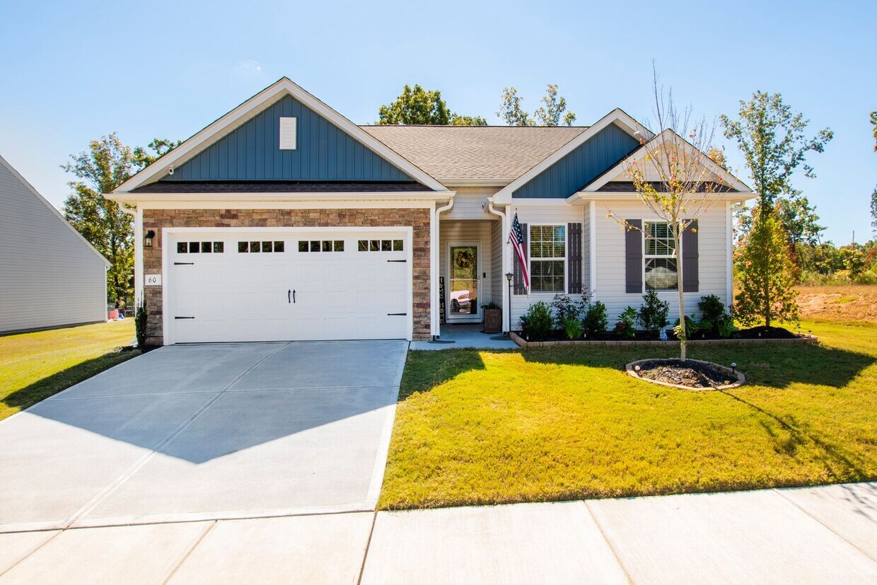 Foto principal - Beautiful 3 Bedroom Ranch in Youngsville