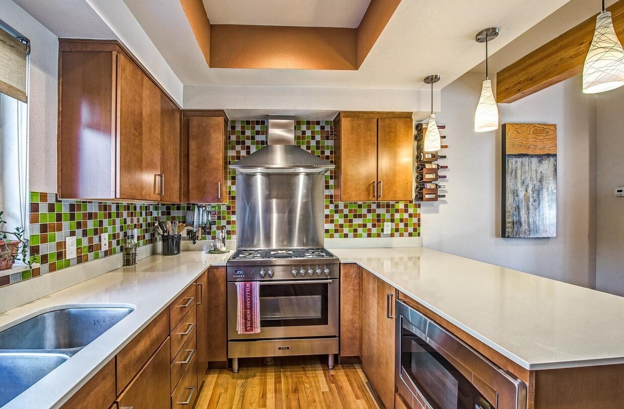 1616 Gilpin St, Denver, CO 80218 Townhouse for Rent in Denver, CO