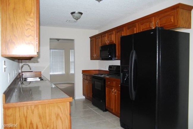 Building Photo - 3 br, 2 bath House - 12357 White Oak Dr