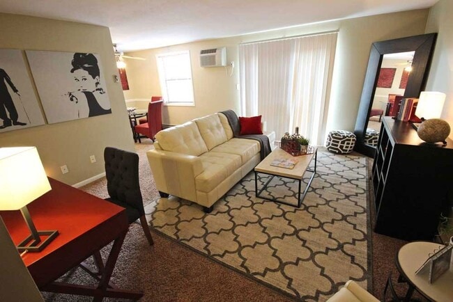 ApartmentLivingRoom1 - Launch Apartments