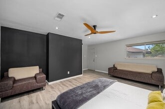 Building Photo - 3106 Salem Ct