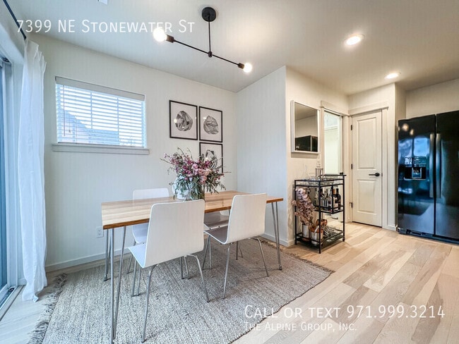 Foto del edificio - 7399 NE Stonewater St