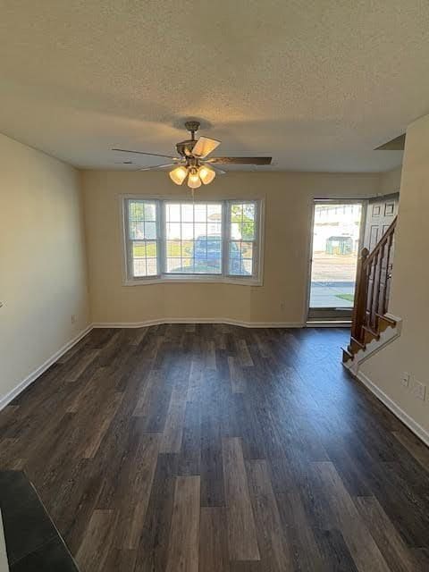 Foto del edificio - 2152 Flagstone Ct